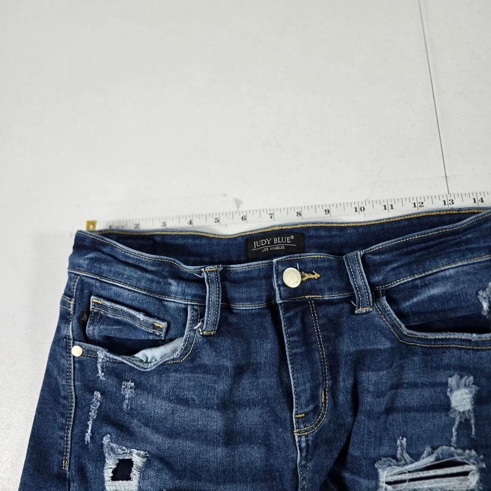 Judy Blue Distressed Raw Hem Denim Shorts Dark Wash Womens Size‎ Medium